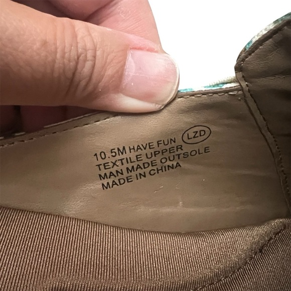 Aerosoles A2 10.5 Have Fun Pineapple Canvas Slip On Boho Comfort Mule Flats - Picture 11 of 12